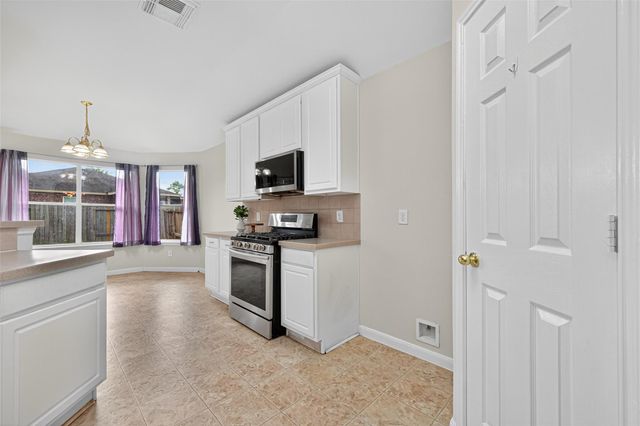 9406 Fawn Park Court, Humble, TX 77396