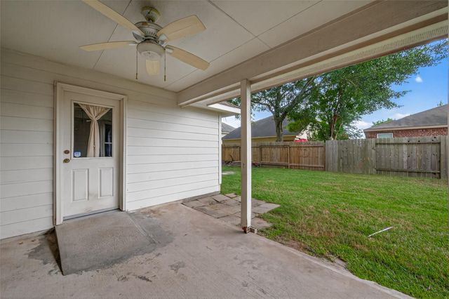 9406 Fawn Park Court, Humble, TX 77396