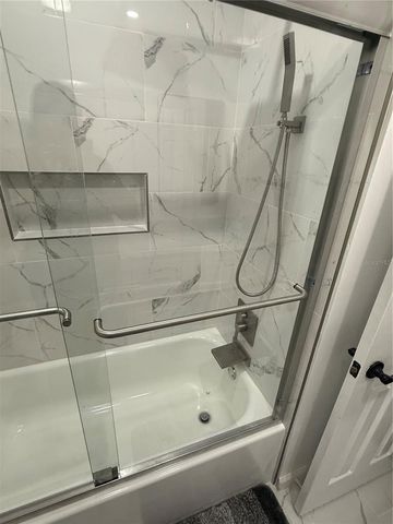 15204 MONET DRIVE, Tampa, FL 33613