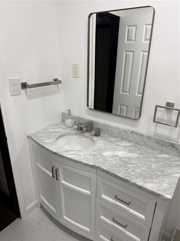 15204 MONET DRIVE, Tampa, FL 33613