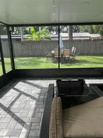 15204 MONET DRIVE, Tampa, FL 33613