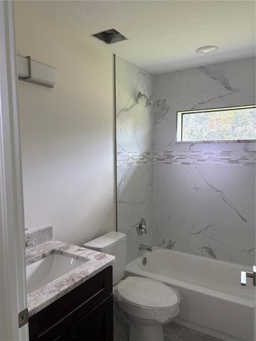 7227 PINEDALE DRIVE, Port Charlotte, FL 33981