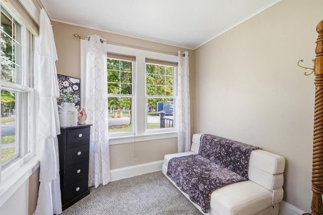1059 Walnut STREET, West Bend, WI 53095