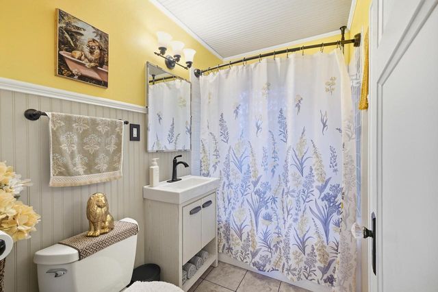 1059 Walnut STREET, West Bend, WI 53095