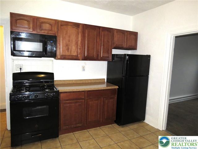 126 East Nesquehoning Street, Easton, PA 18042