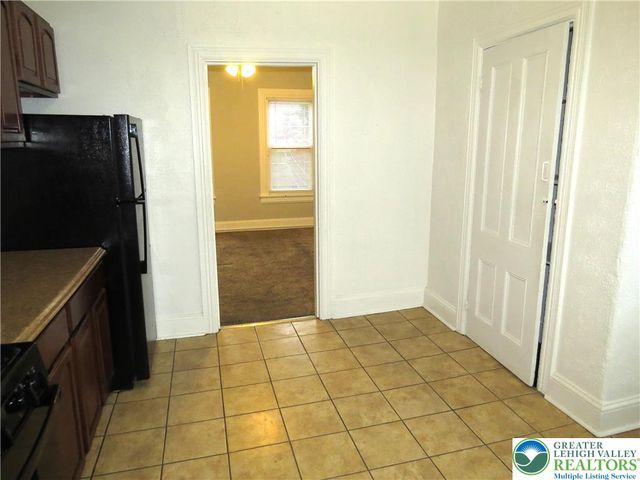 126 East Nesquehoning Street, Easton, PA 18042