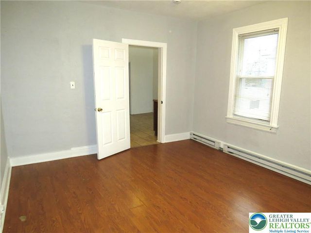 126 East Nesquehoning Street, Easton, PA 18042