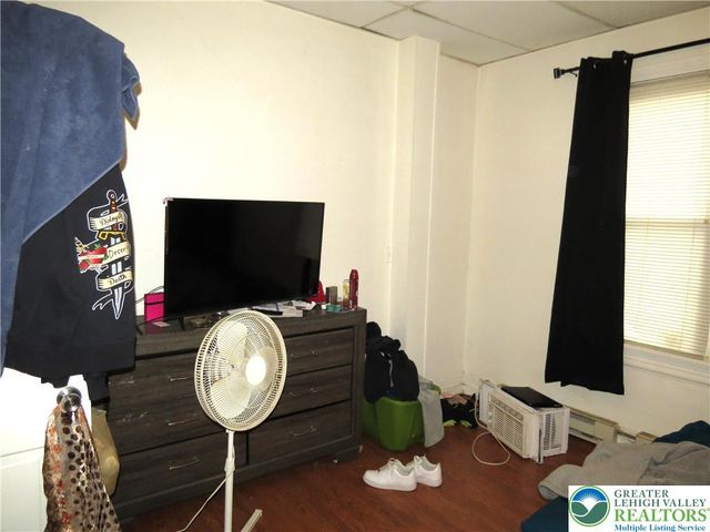 126 East Nesquehoning Street, Easton, PA 18042