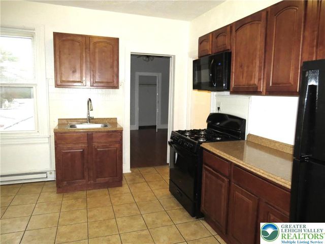 126 East Nesquehoning Street, Easton, PA 18042