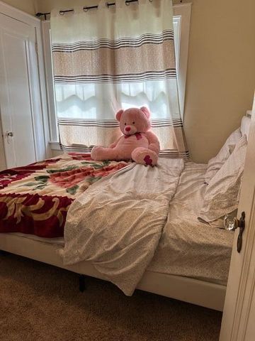 2010 Commonwealth Avenue, Kalamazoo, MI 49006