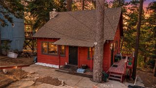 964 Chateau Drive, Crestline, CA 92325