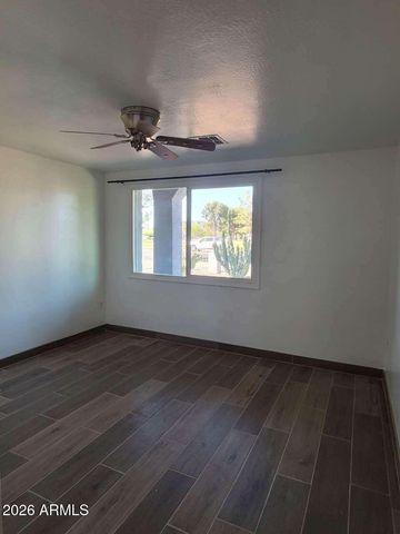 3702 E Thunderbird Road, Phoenix, AZ 85032