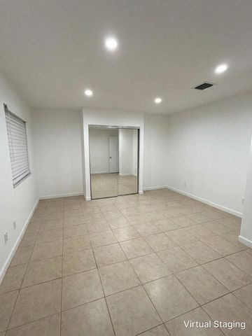 5715 GARFIELD Street, Hollywood, FL 33021