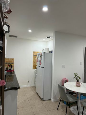 5715 GARFIELD Street, Hollywood, FL 33021
