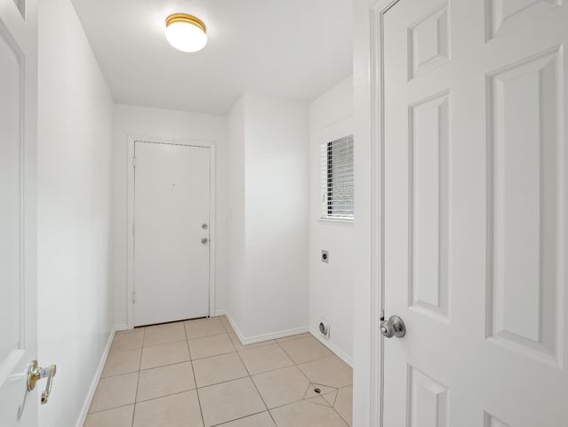 7029 N Teilman Avenue, Fresno, CA 93711