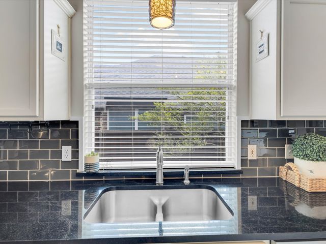 6004 Crestmill Lane, Sachse, TX 75048