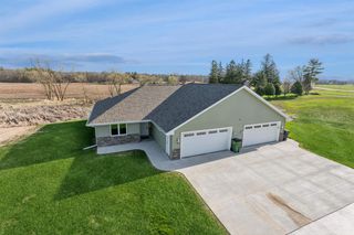 559 SUMMER DRIVE, Brillion, WI 54110
