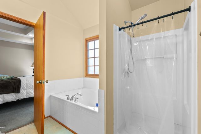 6485 Woodland Road, Whitmore Lake, MI 48189