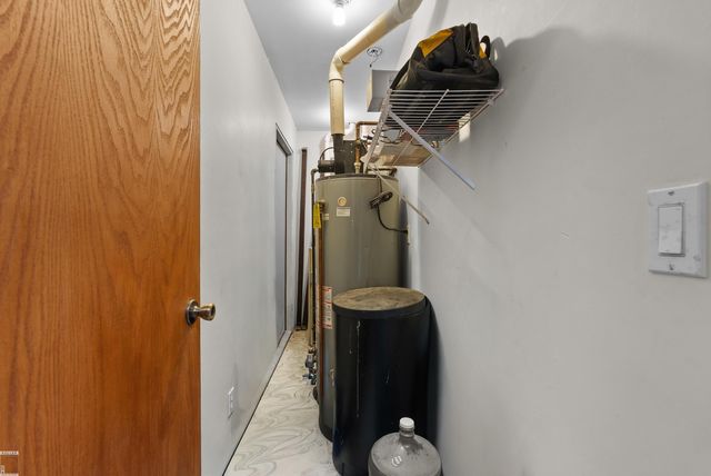 6485 Woodland Road, Whitmore Lake, MI 48189