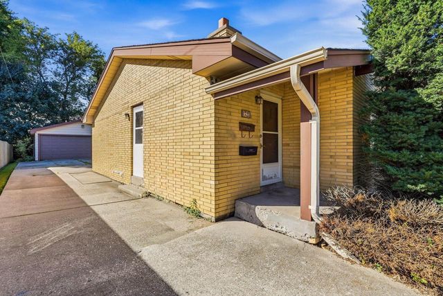 1721 Cedar STREET, South Milwaukee, WI 53172
