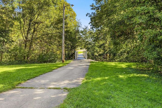 1721 Cedar STREET, South Milwaukee, WI 53172