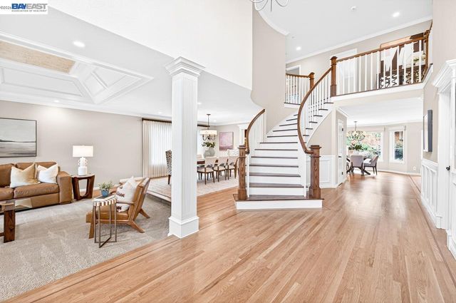 859 Gray Fox Cir, Pleasanton, CA 94566