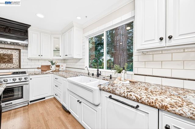 859 Gray Fox Cir, Pleasanton, CA 94566