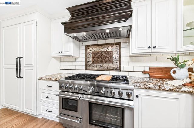 859 Gray Fox Cir, Pleasanton, CA 94566