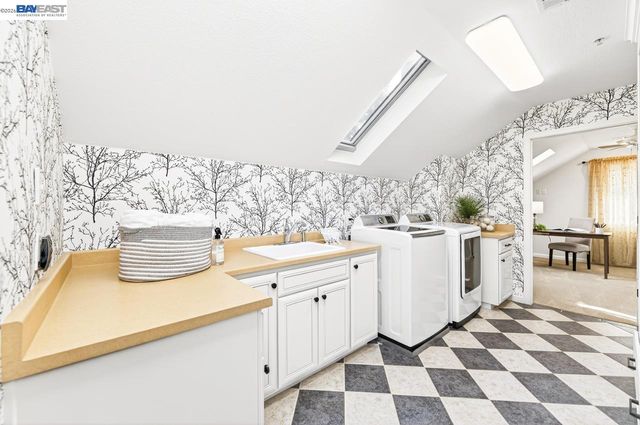 859 Gray Fox Cir, Pleasanton, CA 94566