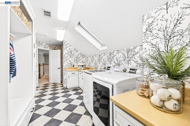 859 Gray Fox Cir, Pleasanton, CA 94566