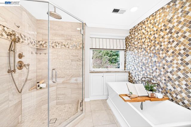 859 Gray Fox Cir, Pleasanton, CA 94566