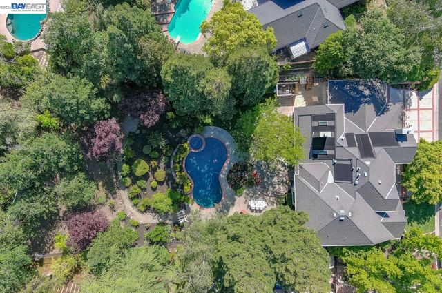 859 Gray Fox Cir, Pleasanton, CA 94566