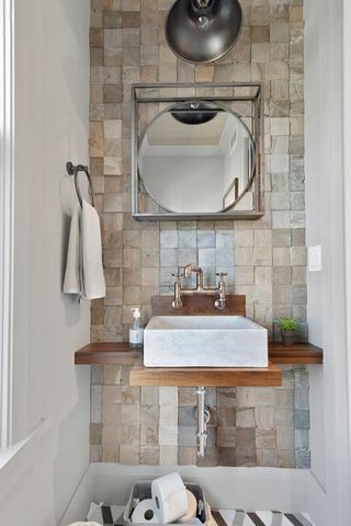 719 E 2nd St PH3, Boston, MA 02127