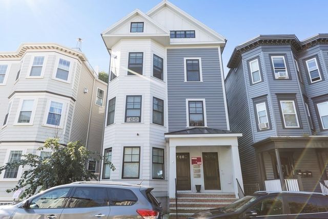 719 E 2nd St PH3, Boston, MA 02127