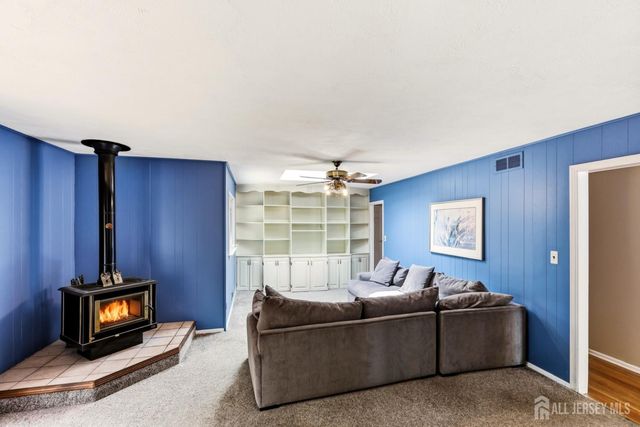 6 new dover Road, East Brunswick, NJ 08816
