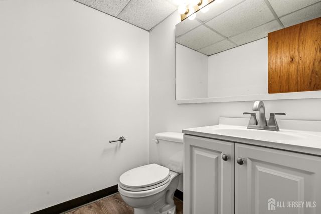 6 new dover Road, East Brunswick, NJ 08816