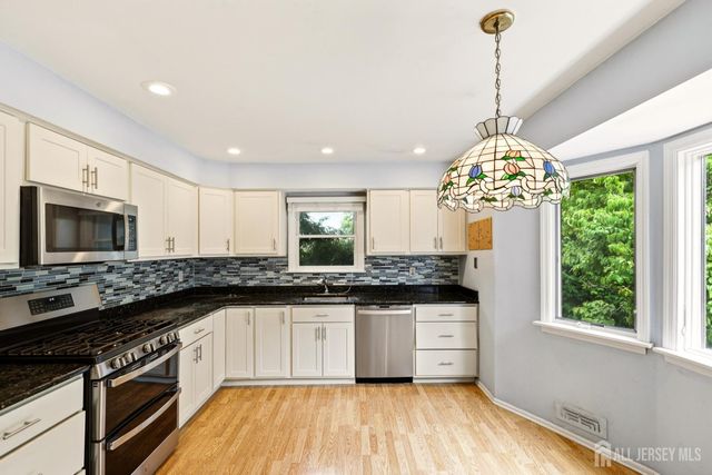6 new dover Road, East Brunswick, NJ 08816
