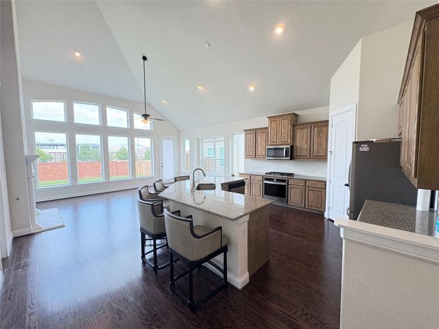 323 Butternut Way, Irving, TX 75063