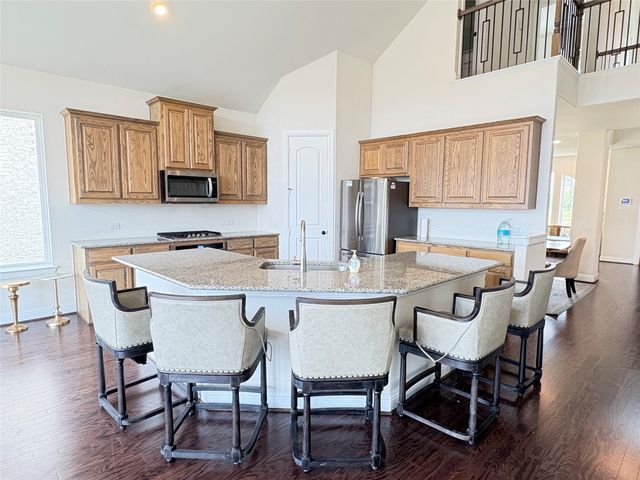 323 Butternut Way, Irving, TX 75063