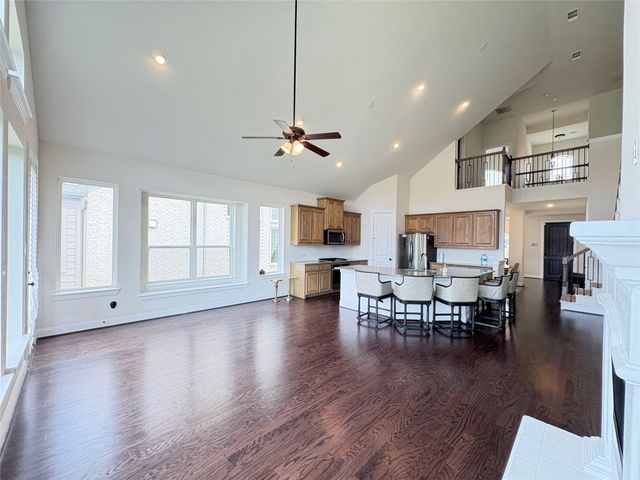 323 Butternut Way, Irving, TX 75063