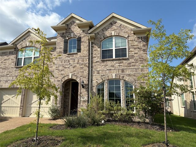 323 Butternut Way, Irving, TX 75063