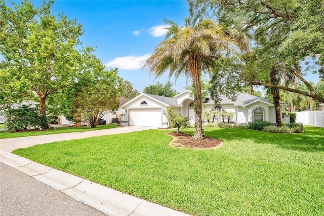 59 HOLLOW PINE DRIVE, Debary, FL 32713