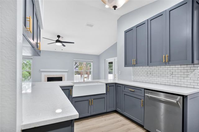 59 HOLLOW PINE DRIVE, Debary, FL 32713
