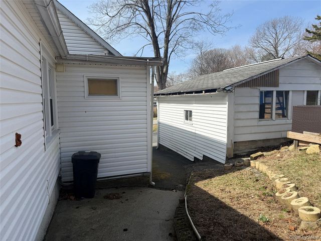 10 Hillside Terrace, Amawalk, NY 10501