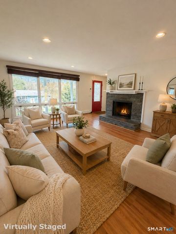 24 Webb Circle, Monroe, CT 06468