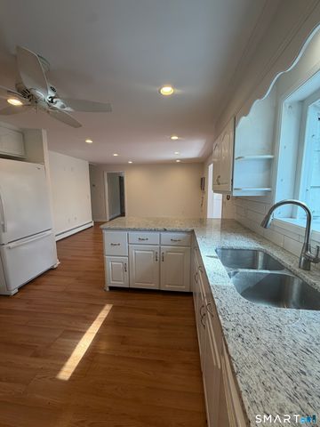 24 Webb Circle, Monroe, CT 06468
