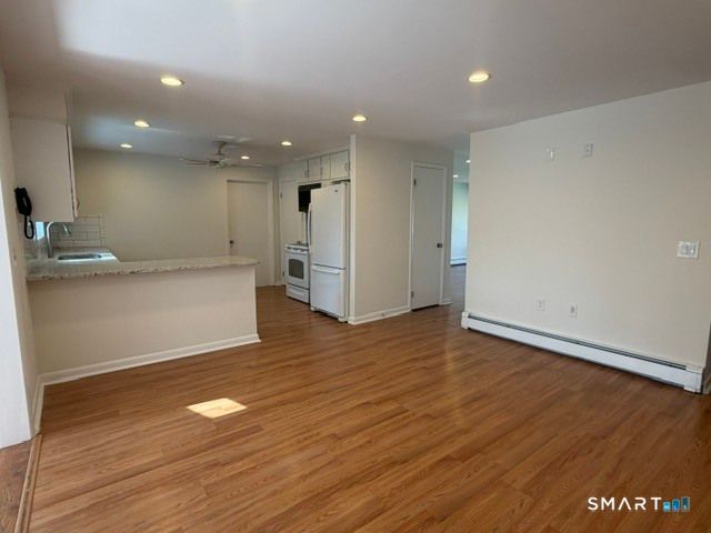 24 Webb Circle, Monroe, CT 06468