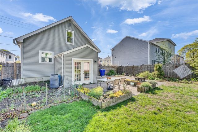 434 Grand Avenue, Pawtucket, RI 02861