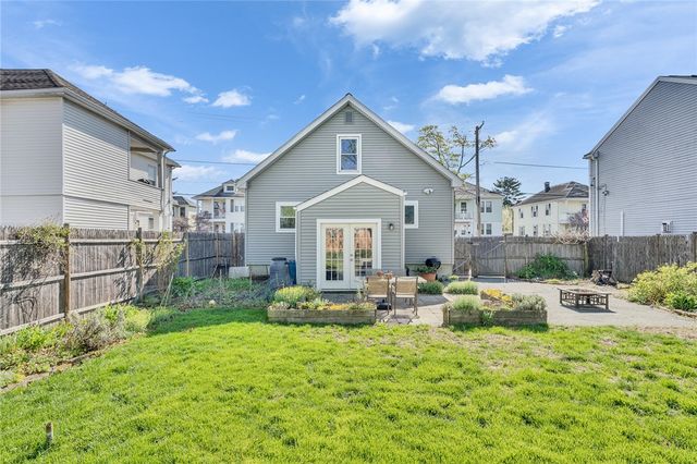 434 Grand Avenue, Pawtucket, RI 02861