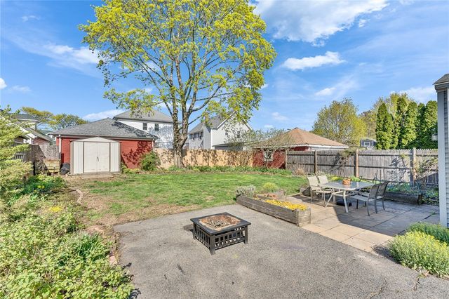 434 Grand Avenue, Pawtucket, RI 02861